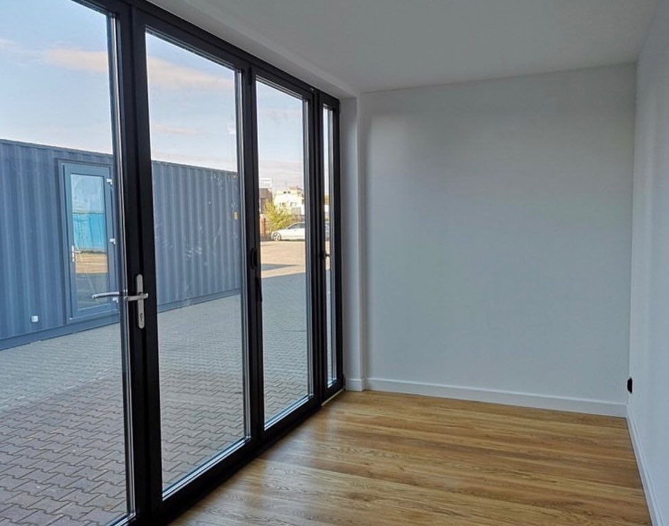 6m / 20ft Modern Container Office with Folding Glass Doors
