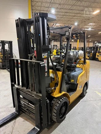 2023 Caterpillar GC30N 6,000 lb LPG Forklift