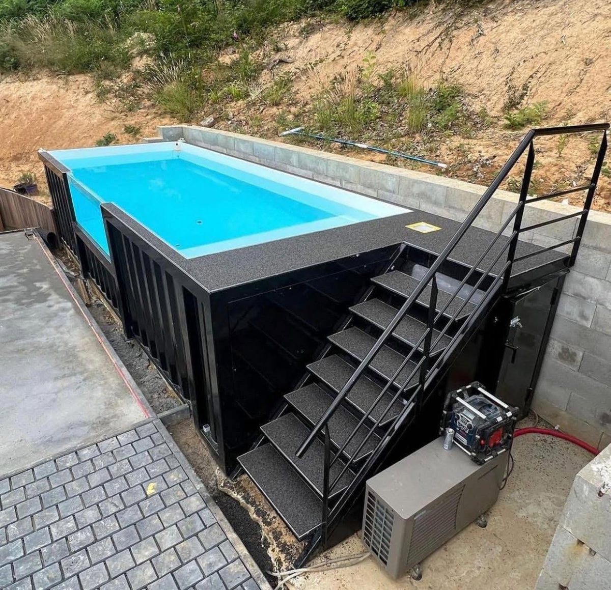 12m / 40ft Shipping Container Swimming Pool