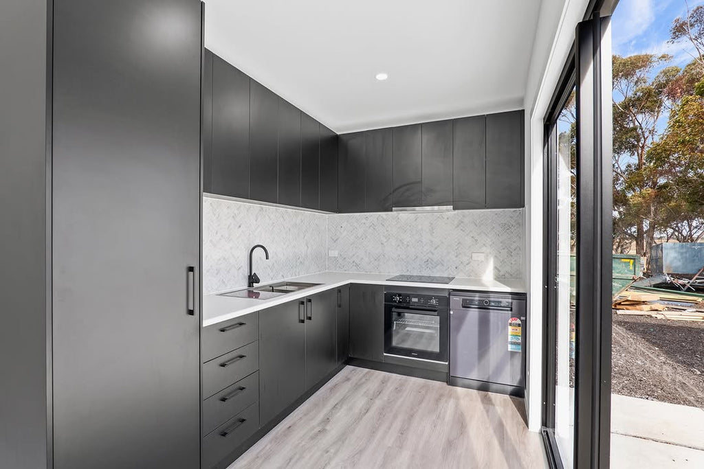 12m / 40ft Converted Container Home / Office
