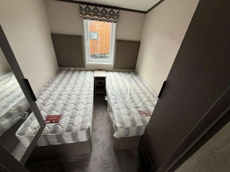 2-Bedroom Luxury Park Home / Static Caravan