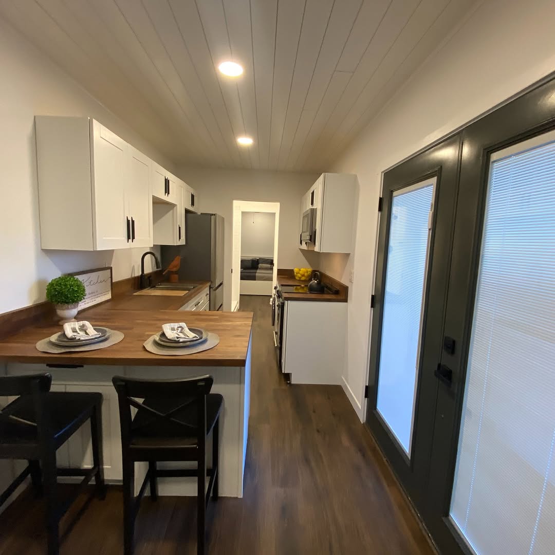 40ft (12m) Luxury Studio Container | Modern Modular Living Unit