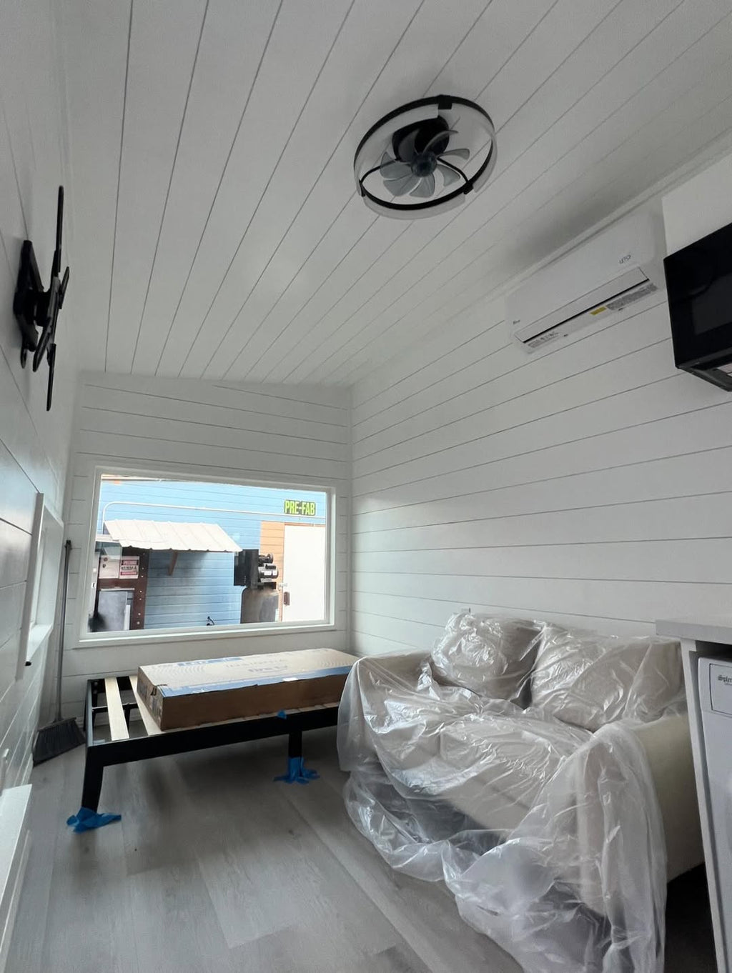 Mobile Tiny Home / Office on Trailer