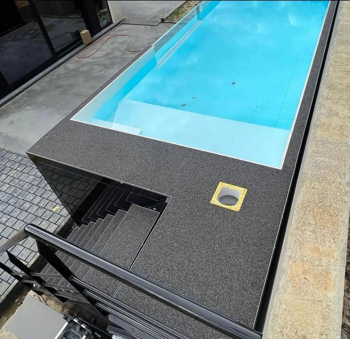 12m / 40ft Shipping Container Swimming Pool