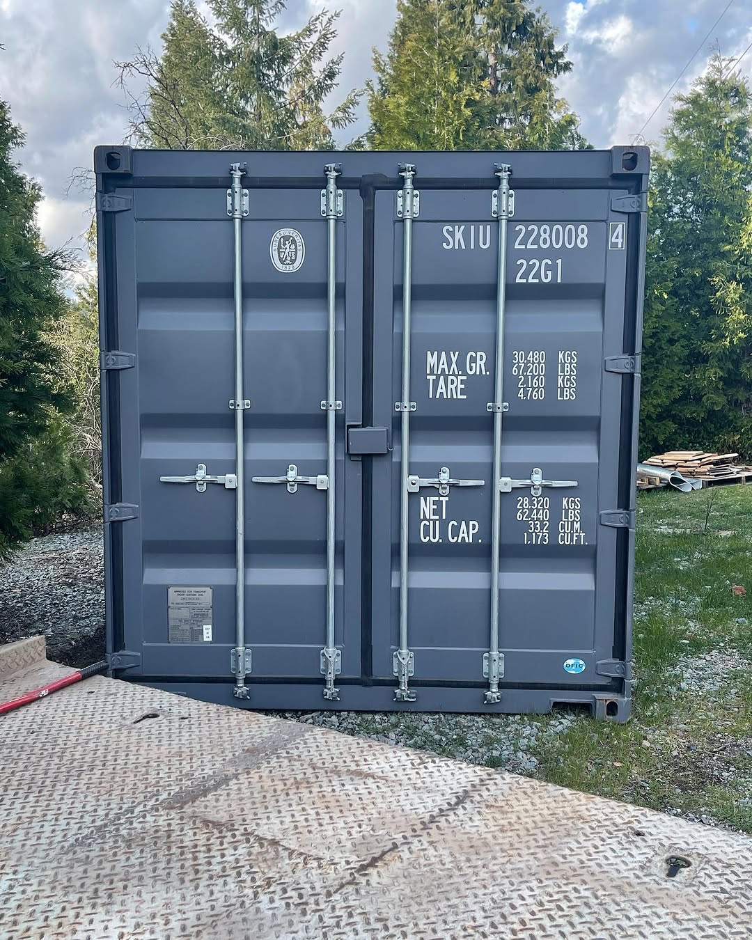 20ft / 6m Shipping Container