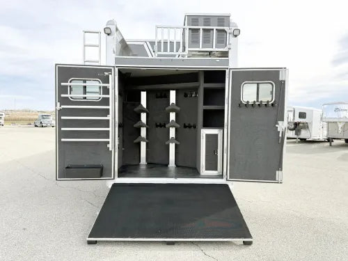 6-Horse Gooseneck Trailer