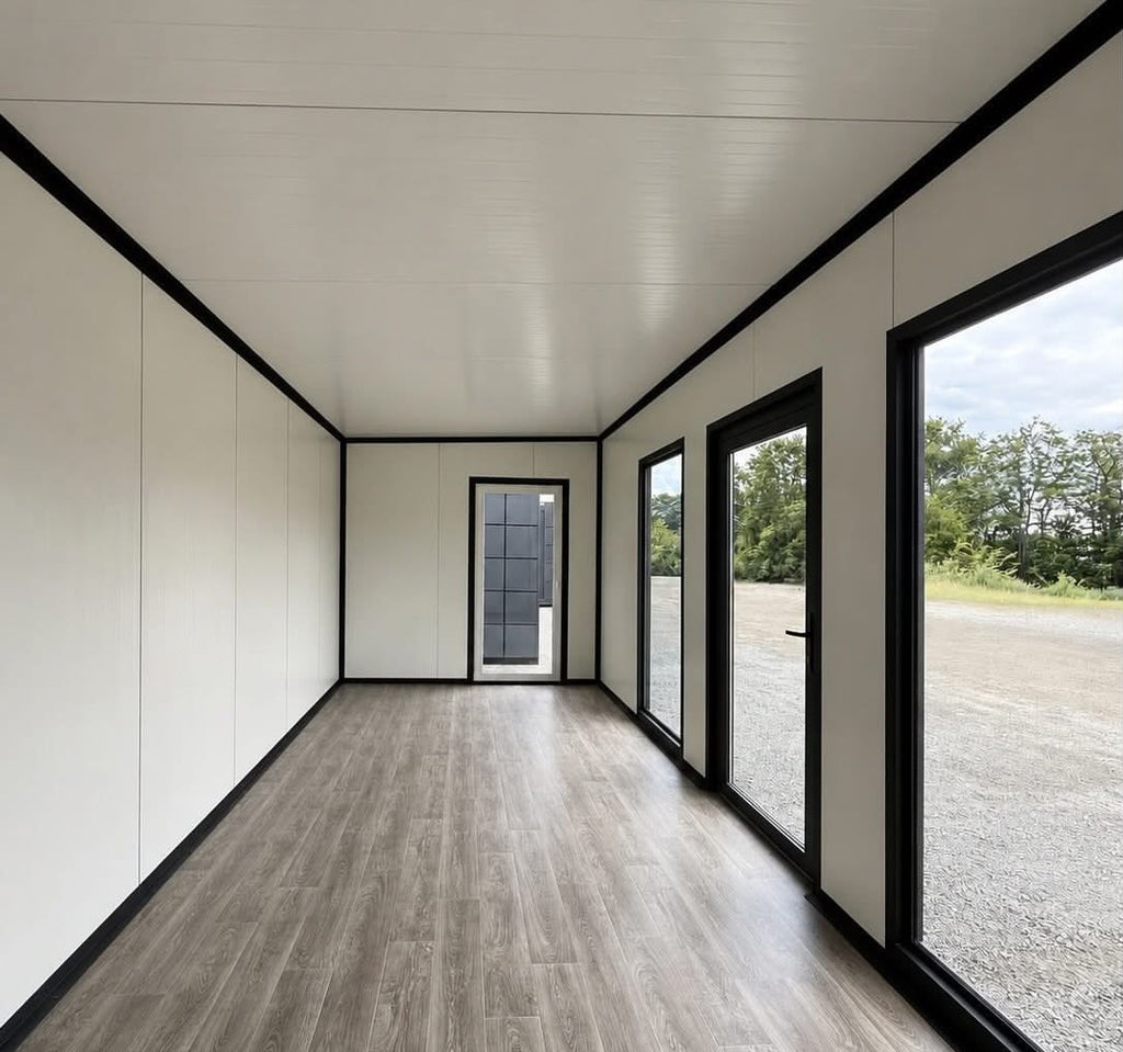 Modern Prefabricated Modular Office / Garden Room