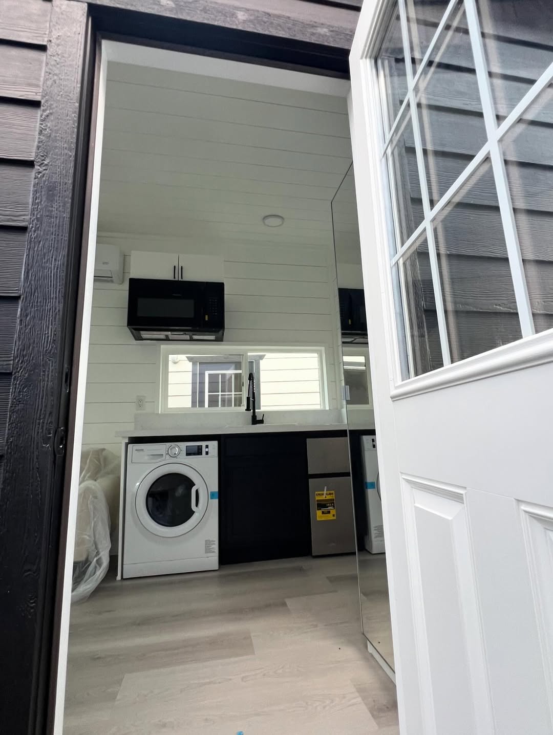 Mobile Tiny Home / Office on Trailer