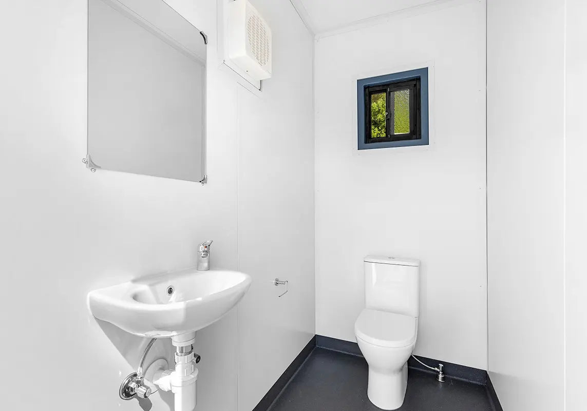 12m / 40ft Container Office with Toilet