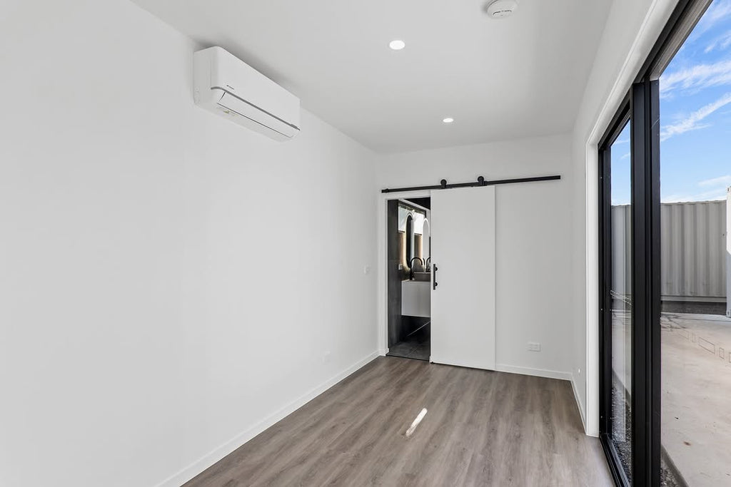12m / 40ft Converted Container Home / Office