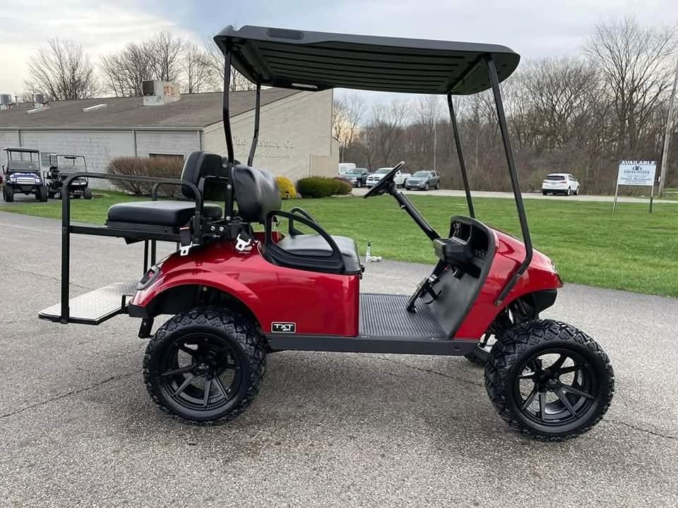 Custom E-Z-GO TXT 48V Lifted Electric Golf Cart