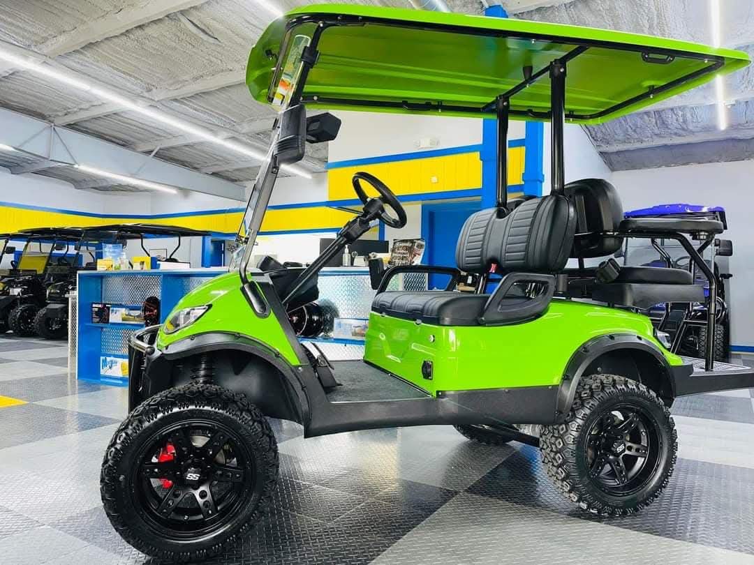 New 2022 ICON i40L 4-Passenger Electric Golf Cart