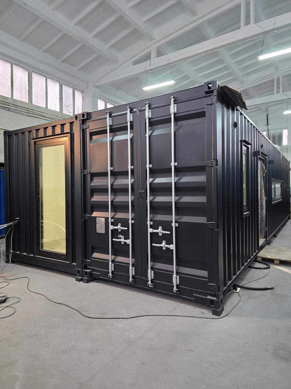 Modern Black Container Office / Studio