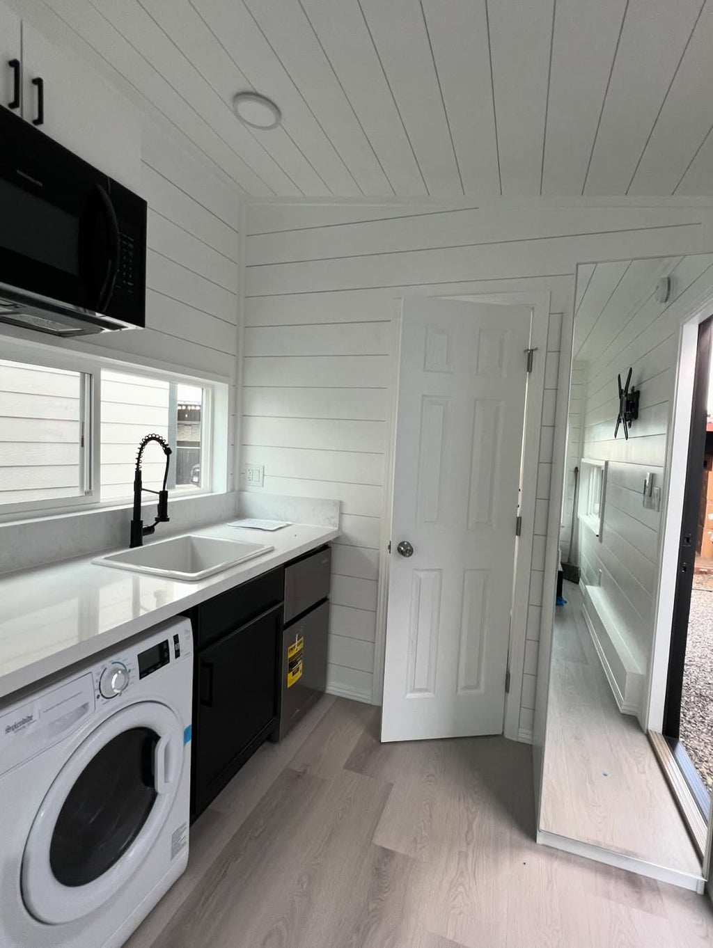 Mobile Tiny Home / Office on Trailer