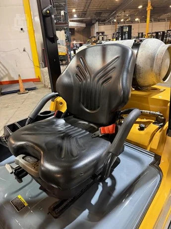 2023 Caterpillar GC30N 6,000 lb LPG Forklift