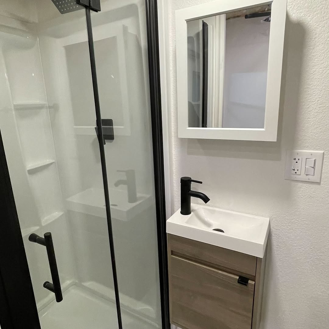 Mobile Tiny Home with Kitchen & Bathroom